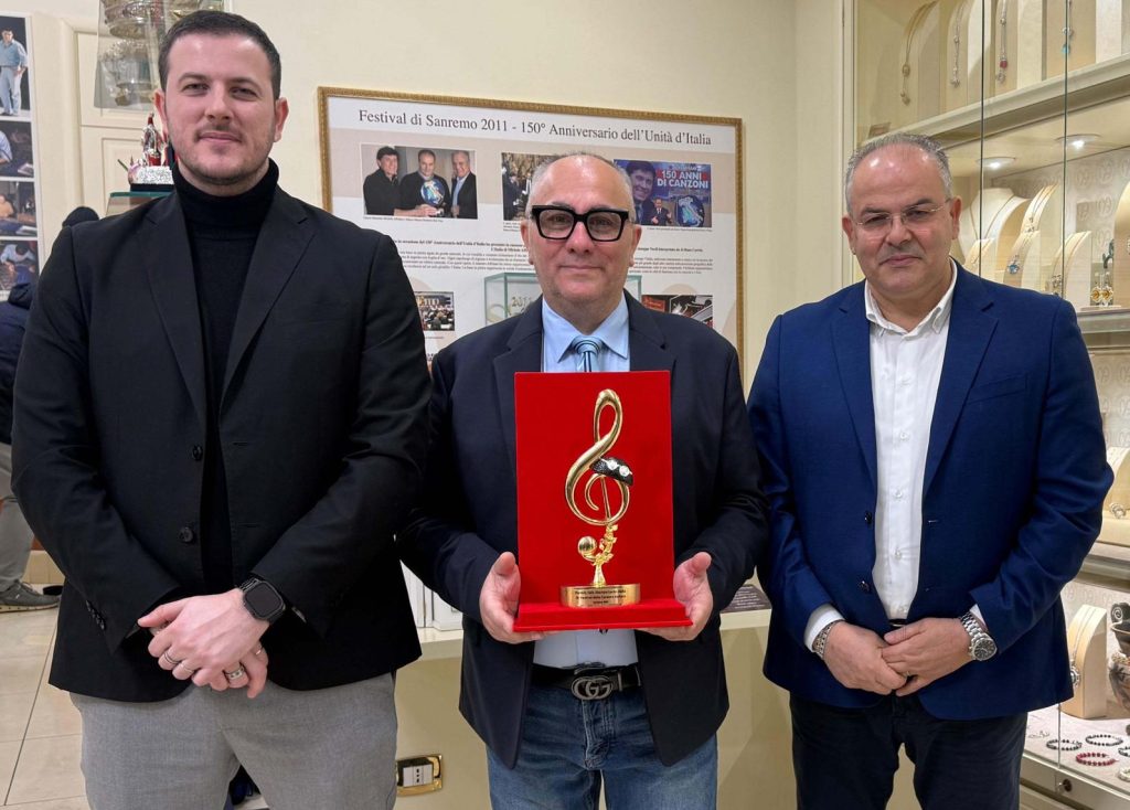 Sanremo 2026, svelati i premi realizzati dalla maison Affidato: tradizione orafa e musica italiana si incontrano