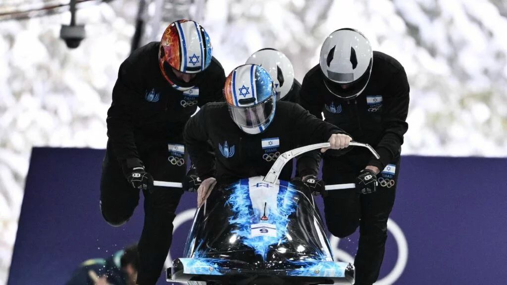 Olimpiadi, nuova gaffe in Rai: "Evitiamo l'equipaggio dell'israeliano". Bufera sul fuorionda e scuse allo Stato ebraico
