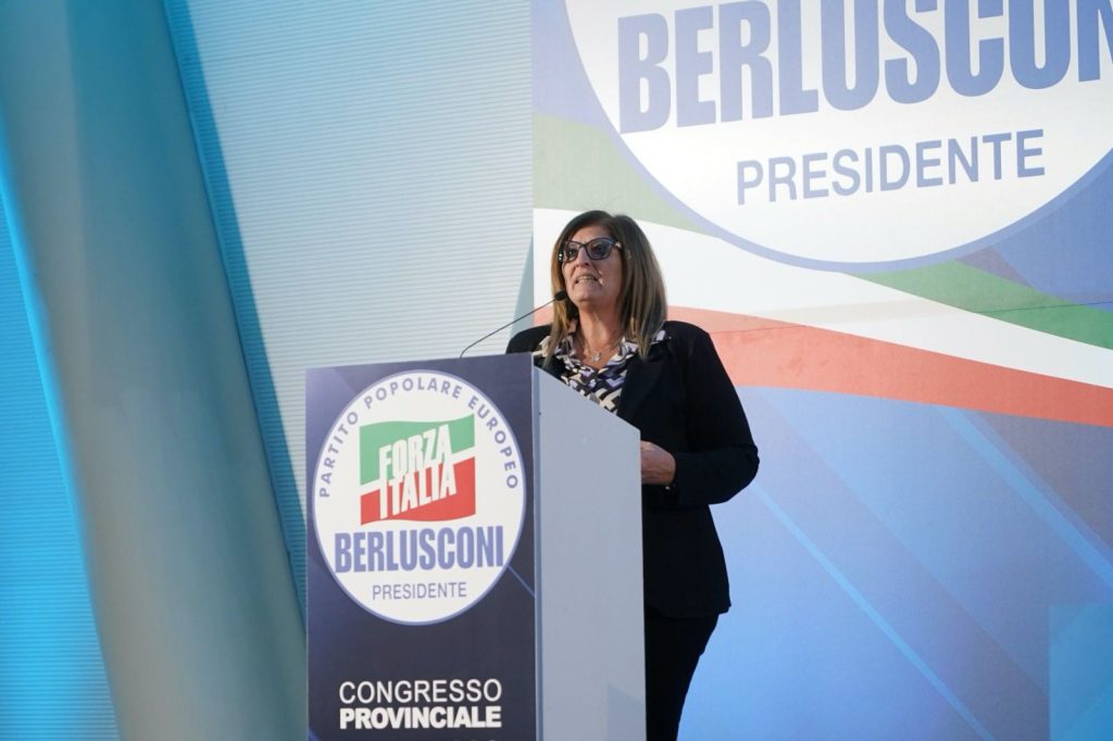 Randazzo, l'ing. Cettina Foti (FI) si candida a sindaco: “Buongoverno e coesione per fermare lo spopolamento”