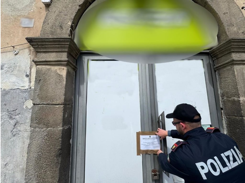 Adrano, sala scommesse chiusa per 7 giorni: ritrovo abituale di pregiudicati