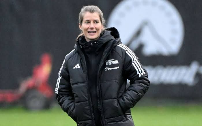 Calcio, dalla panchina dell'U19 alla Bundesliga maschile: l'Union Berlino sceglie una donna per la missione salvezza