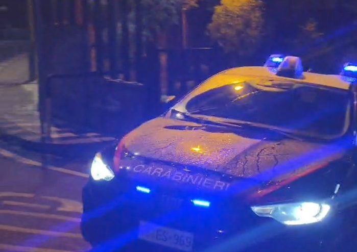 Belpasso, colpo in un cantiere: in 4 rubano camion con cassone ribaltabile. L'ipotesi: assalto a un bancomat