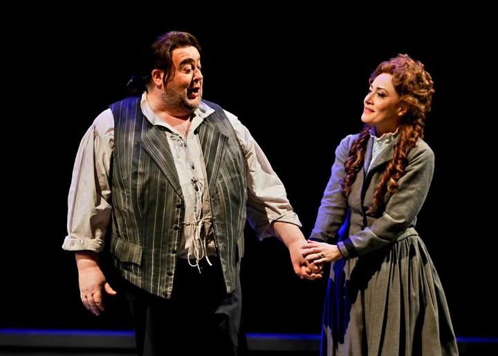 Al Bellini di Catania un «Andrea Chenier» da applausi: musicalità moderna e pathos rivoluzionario