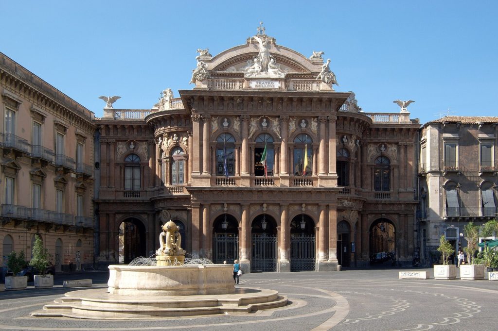 Catania, al Teatro Bellini via ai lavori di riqualificazione dall'11 maggio: attività trasferita al Metropolitan e al Sangiorgi