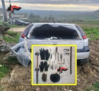 Palagonia, fuga e speronamento dopo l’alt: 60enne denunciato per resistenza e danneggiamento