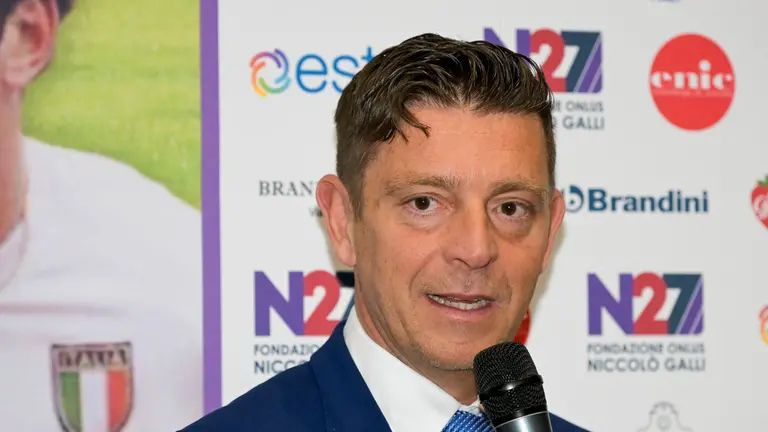 Il calcio si caccia nei guai: indagato il designatore Rocchi. Nuovo terremoto dopo il flop Mondiale