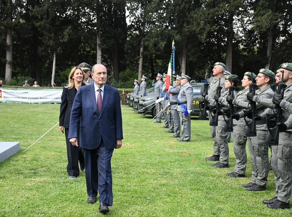 Regione, primi 46 agenti giurano per il Corpo forestale siciliano: “Così l’Isola sarà più sicura”