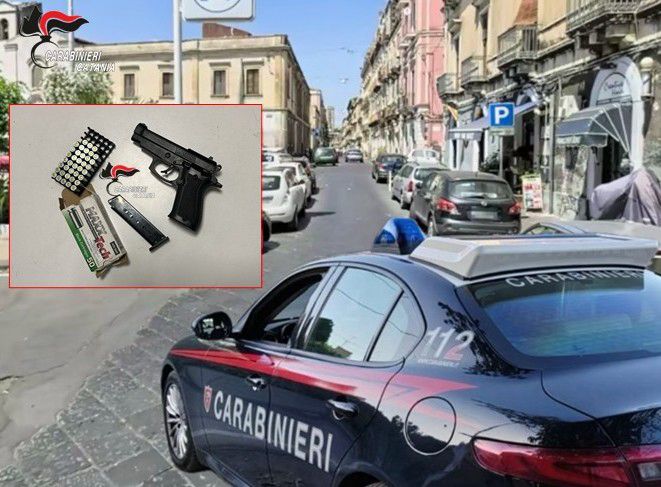 Armato e in fuga per le strade di Catania: 47enne arrestato per maltrattamenti e minacce