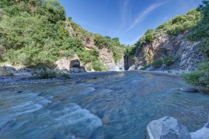 Gole Alcantara, il gruppo Russo Morosoli rileva il parco botanico e geologico: nuova sfida nel turismo siciliano