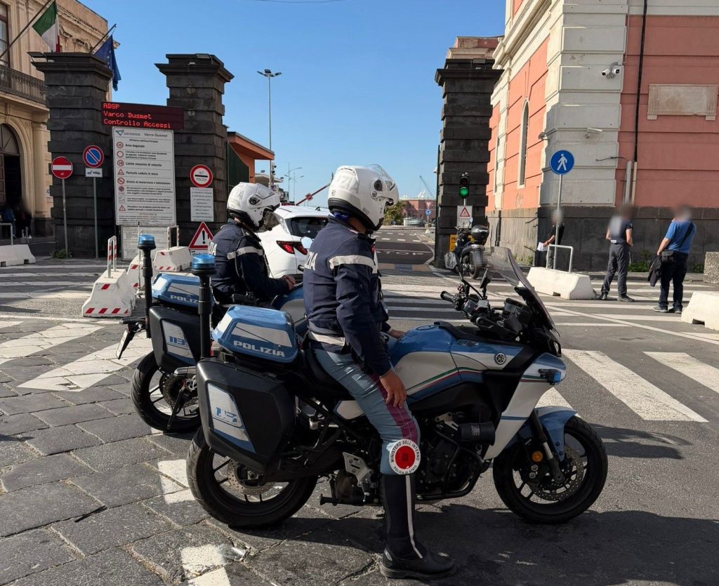 Catania, sbarcano 15mila crocieristi in due giorni: la Questura coordina controlli straordinari (VIDEO)