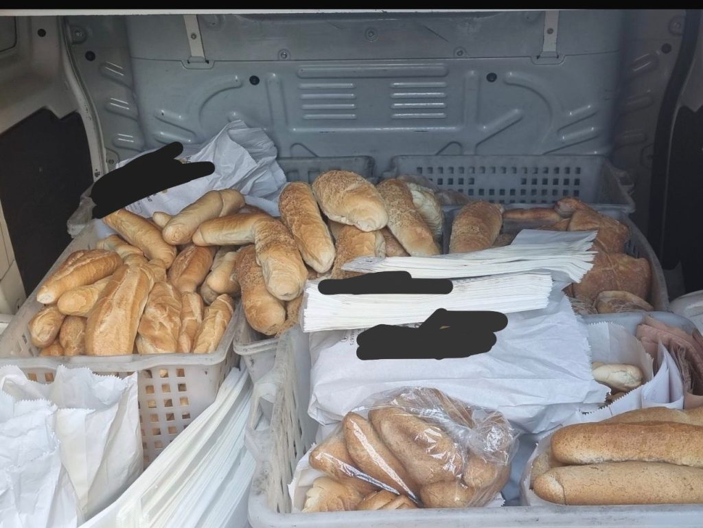 Paternò: pane senza confezione, mezzi non autorizzati e lavoratori in nero. Multe per 5mila euro