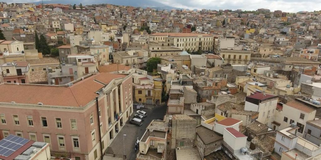 Ballottaggi in Sicilia: solo tre città sopra i 15mila abitanti tornano al voto. Ad Agrigento, Bronte e Ispica si decide il sindaco