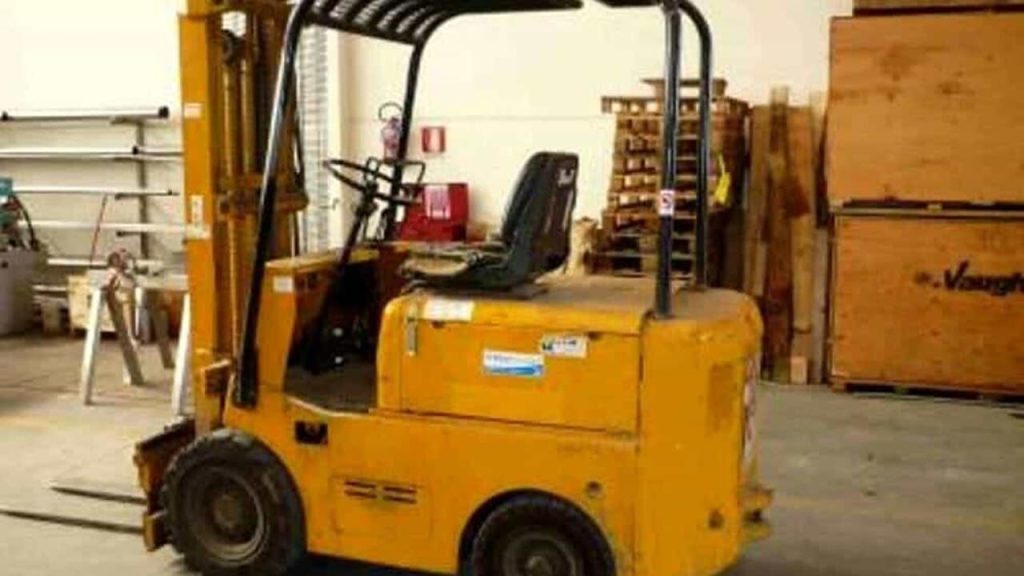 Tragedia sul lavoro a Catania: operaio di 30 anni muore schiacciato dal muletto