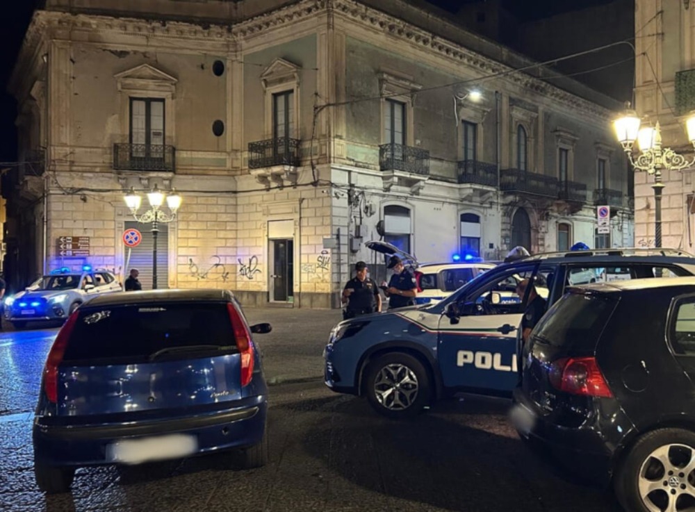 Paternò, controlli a tappeto in centro e alle porte della città: identificati numerosi stranieri