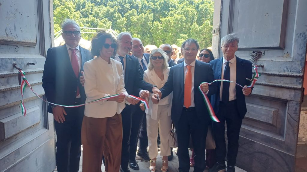 Catania, l'Educandato diventa Tribunale per i minori: consegnato l'edificio
