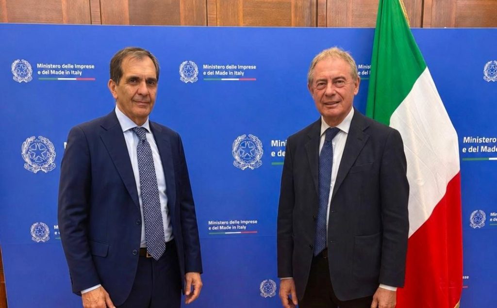 Semiconduttori e crisi Pfizer, Urso e Trantino concordi: "Lavoreremo insieme per l'industria etnea"