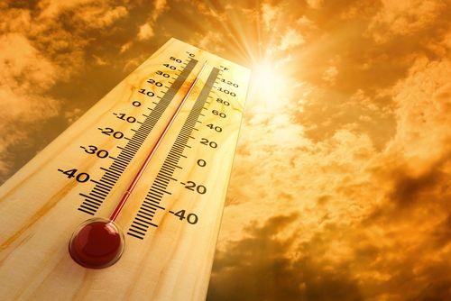 Caldo da record in Sicilia: a Caltagirone 45,3 gradi, bollino rosso su tutta l'isola.