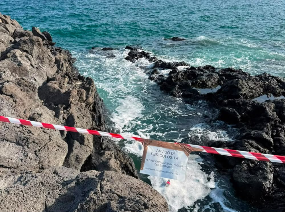 Catania, ordigno bellico nelle acque di Ognina: scatta il divieto di navigazione e immersioni
