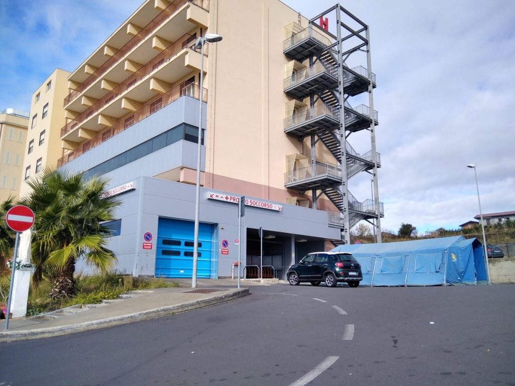 Tentato omicidio a Carcaci (Centuripe): imprenditore ferito salvo all'ospedale di Biancavilla.