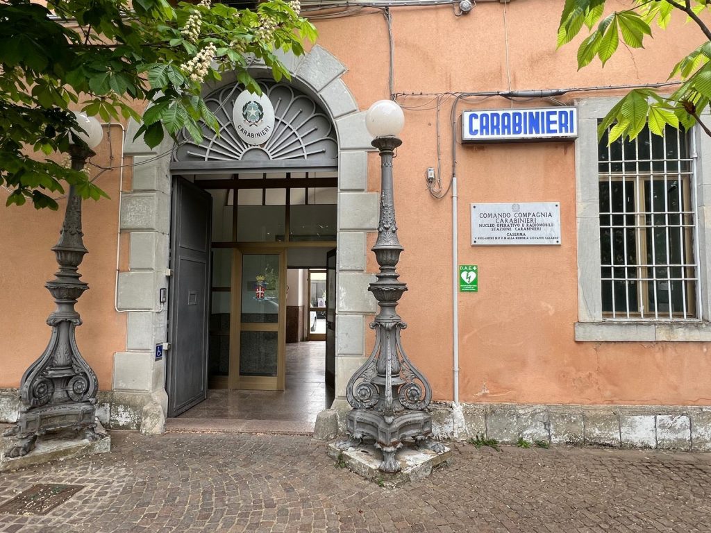Rapina ad anziano nell’Ennese: cinque catanesi in carcere. Indagata anche una donna che spiava la vittima