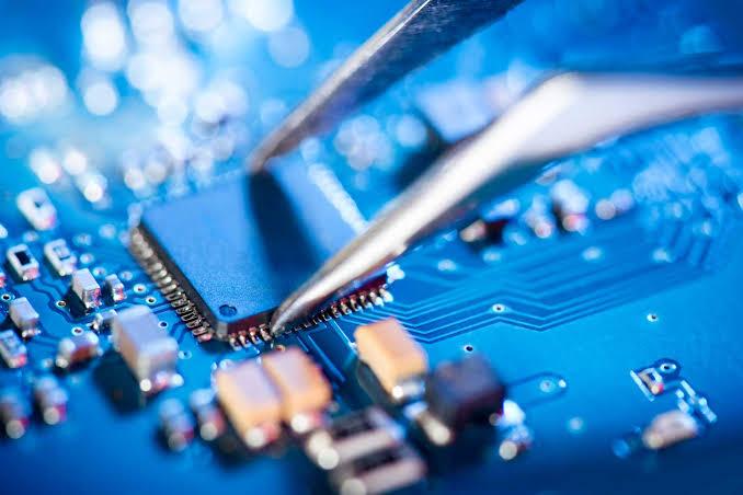 Sicilia candidata all'Alleanza europea dei semiconduttori: Catania al centro del polo microelettronico da 2 miliardi