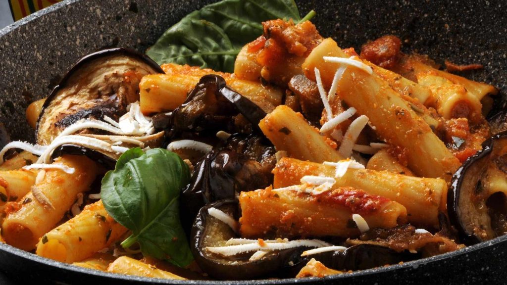 Conto alla rovescia per la Giornata della Pasta alla Norma: il 10 settembre l’evento ad Acireale