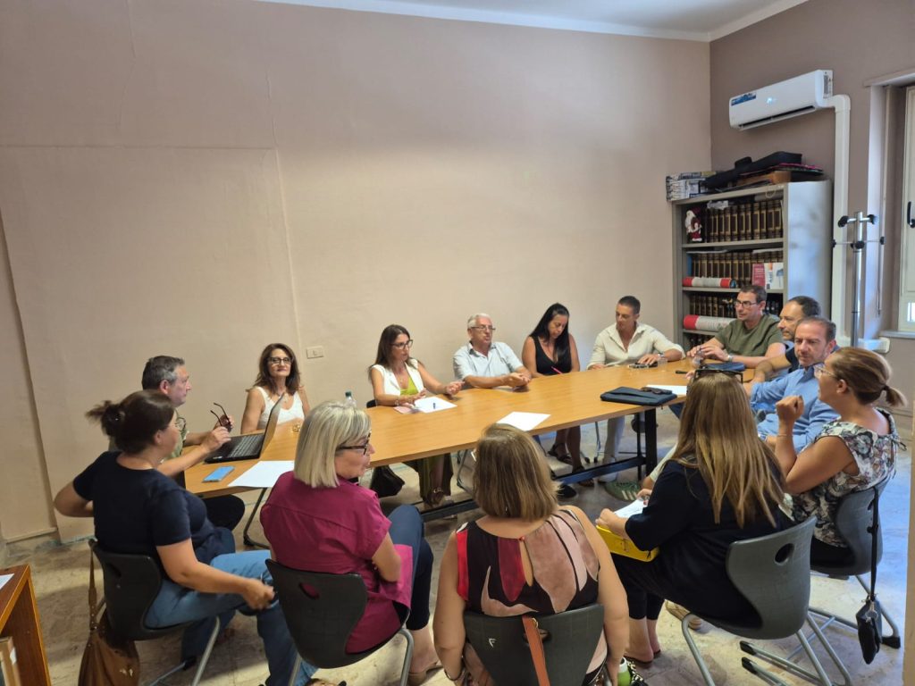 Paternò, no ai doppi turni dal Consiglio d'Istituto dell’IC Lombardo Radice Virgilio