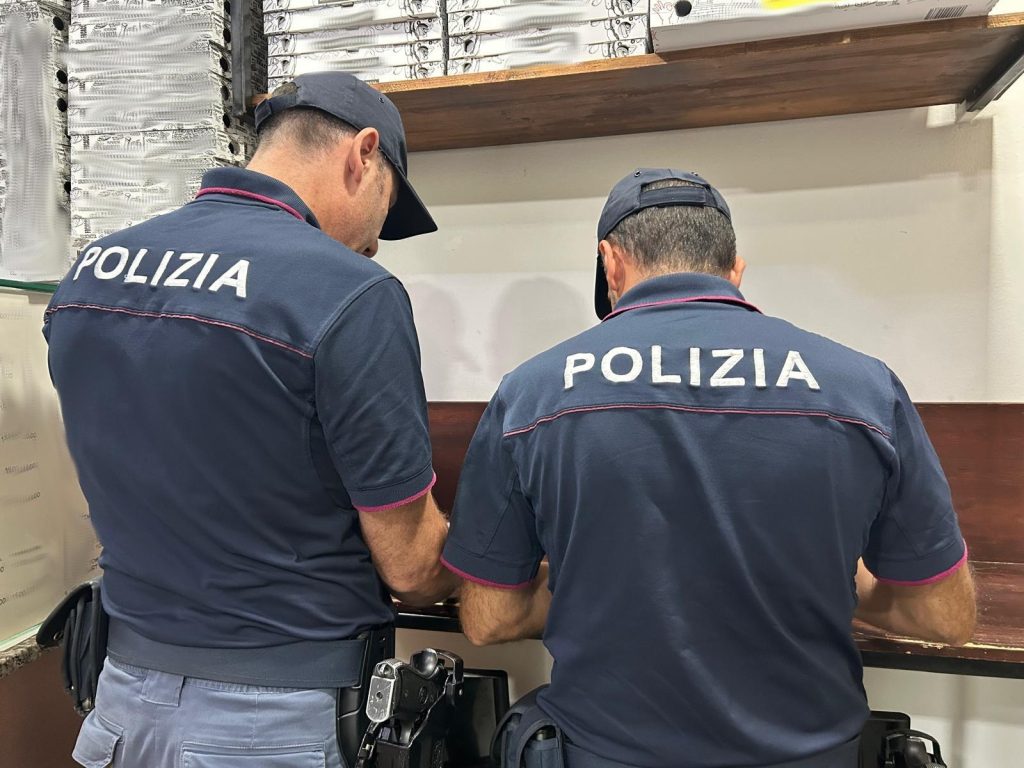 Controlli a tappeto ad Adrano: due locali nel mirino, sette lavoratori in nero e multe per 10 mila euro