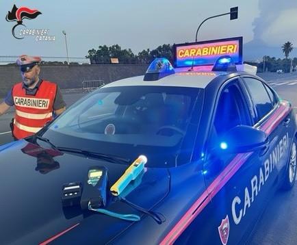 San Pietro Clarenza, 62enne ubriaco provoca un incidente in via Umberto: denunciato