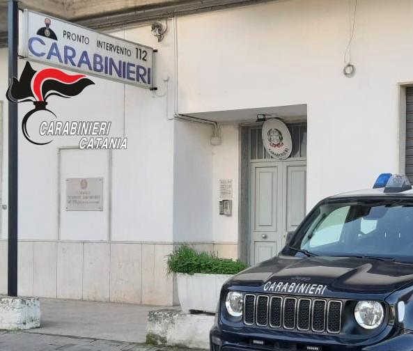 Militello in Val di Catania, viola il divieto di avvicinamento all'ex compagna: arrestato 38enne